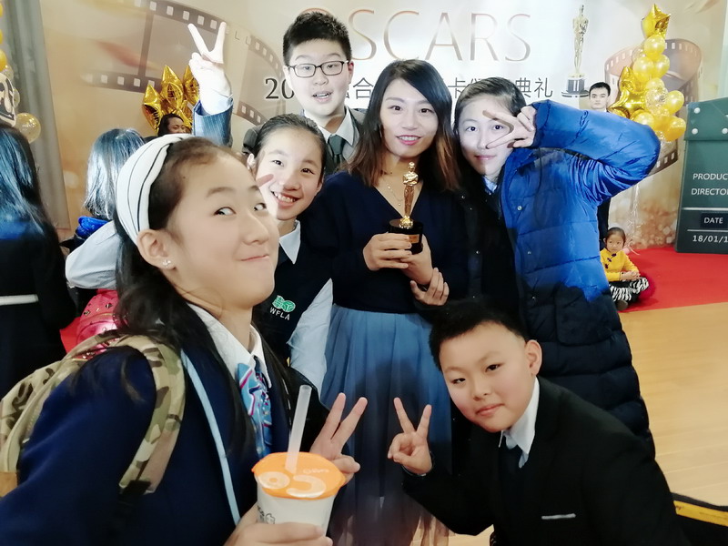 畢業生.jpg 畢業生.jpg